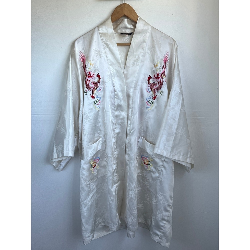 Double Horse Kimono Robe White Large Red Dragon Embroidered Satin Vintage Lounge